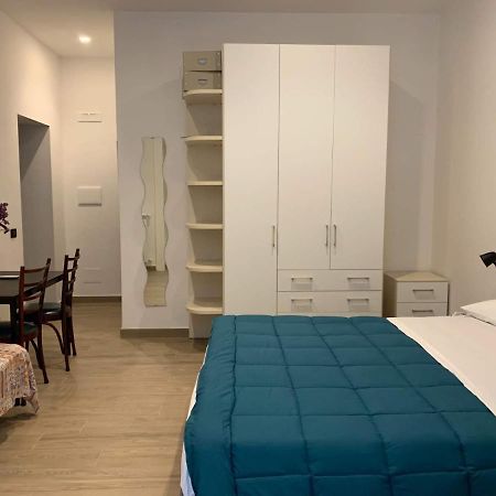 Hotel Fondacolivella Napoli Esterno foto